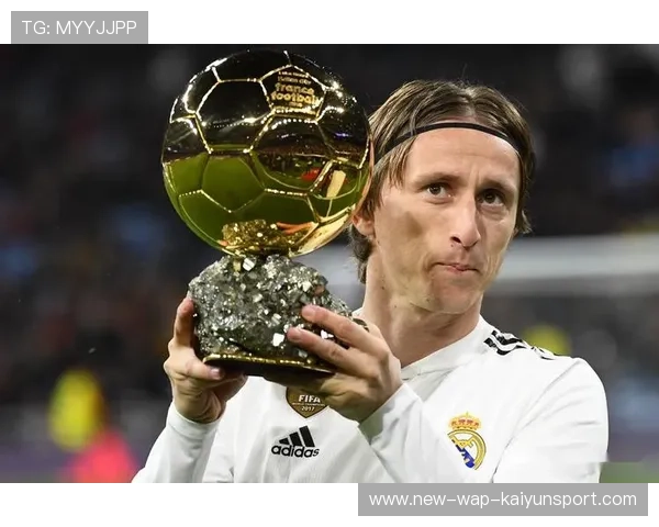 那不勒斯再签老将？球队平衡策略成焦点