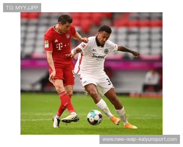 法兰克福外线连推引发禁区骚动