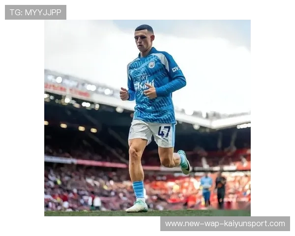 德布劳内长传穿透防线，助攻福登门前推射